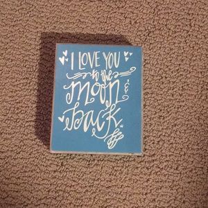 I love you to the moon and back blue room  Decour